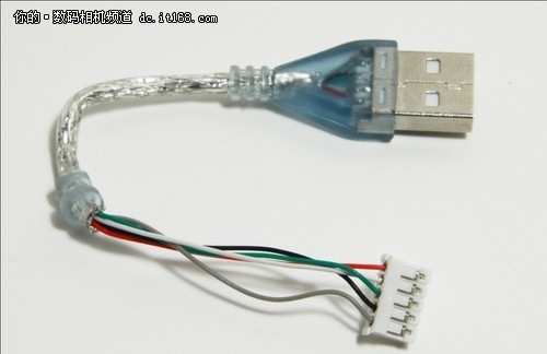 數碼相機高速閃存卡為何要配USB 3.0讀卡器？實測提速指南